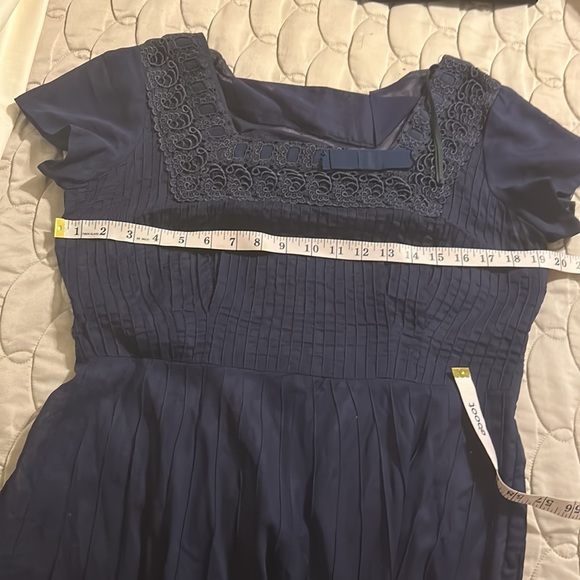 Vintage 1940s Stunning elegant glamour vintage 1940s dress - Picture 6 of 8